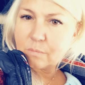 Meet your Posher, Valérie